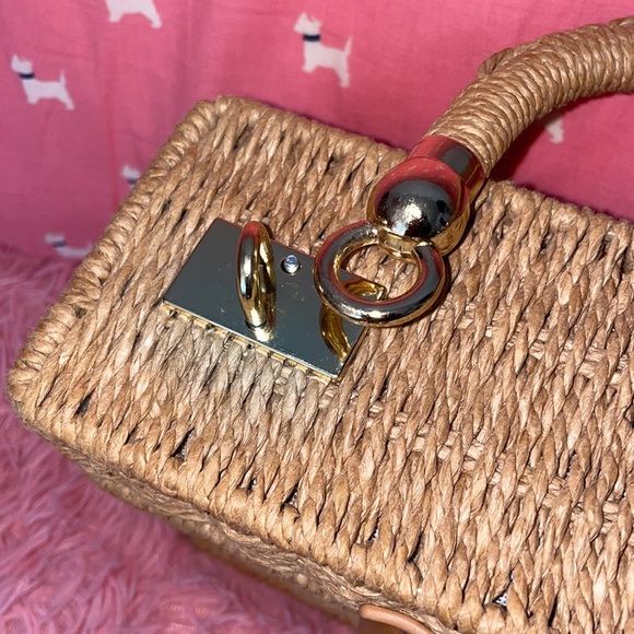 Tan Crochet Bag - Picture 5 of 9